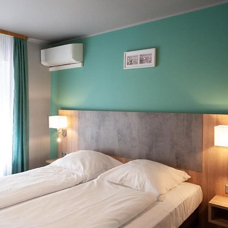 Hotel Bluechertal Бахарах Екстериор снимка