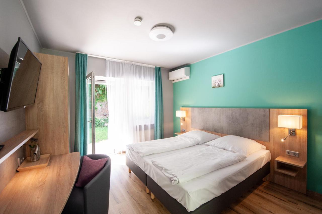 Hotel Bluechertal Бахарах Екстериор снимка
