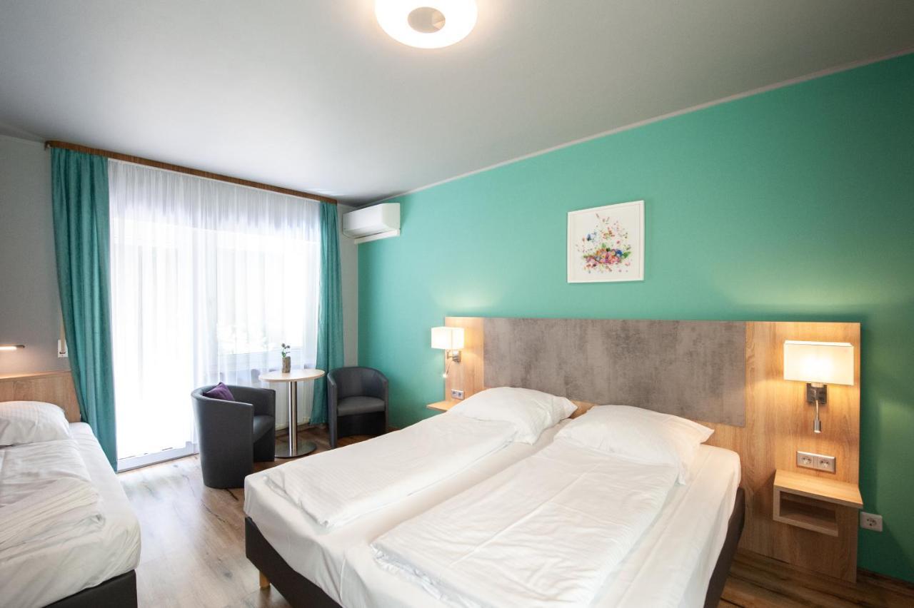 Hotel Bluechertal Бахарах Екстериор снимка