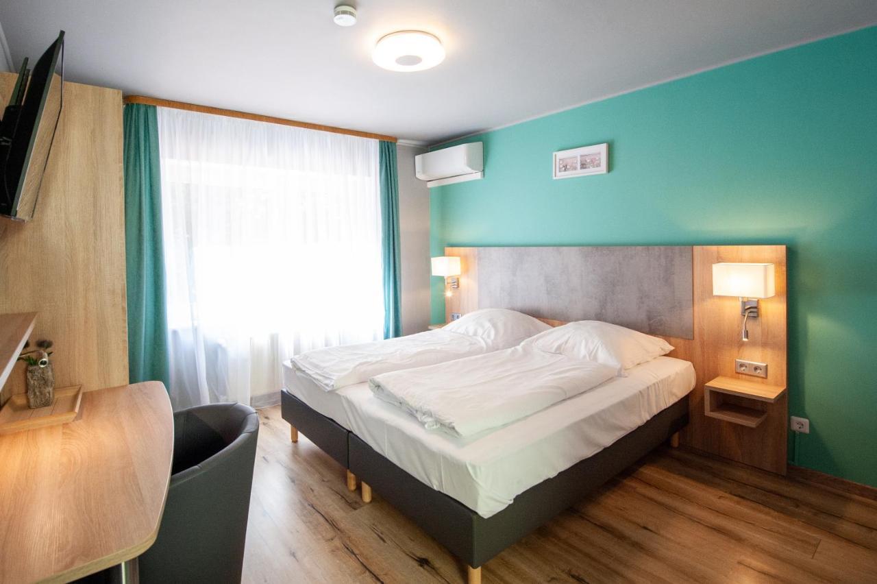 Hotel Bluechertal Бахарах Екстериор снимка