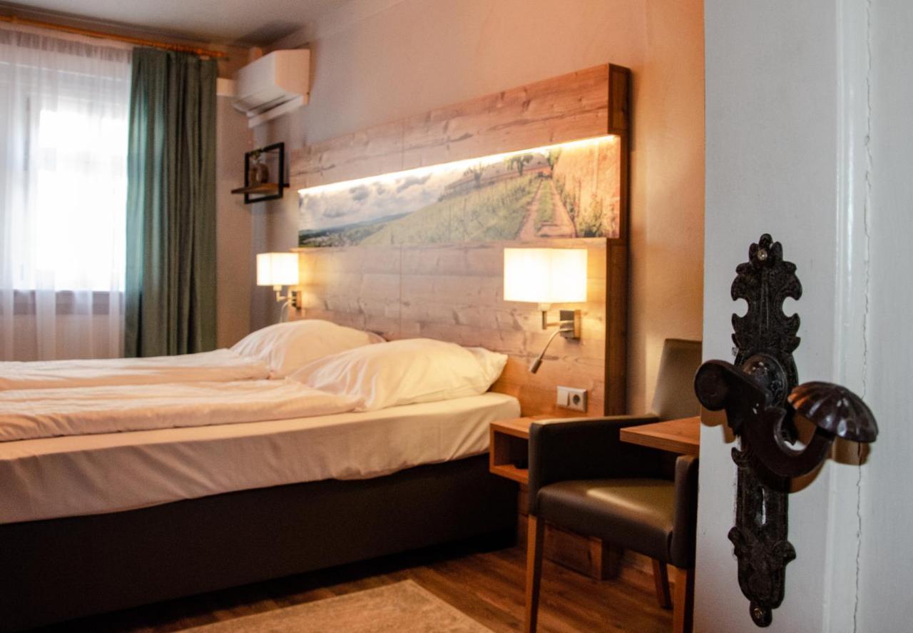 Hotel Bluechertal Бахарах Екстериор снимка