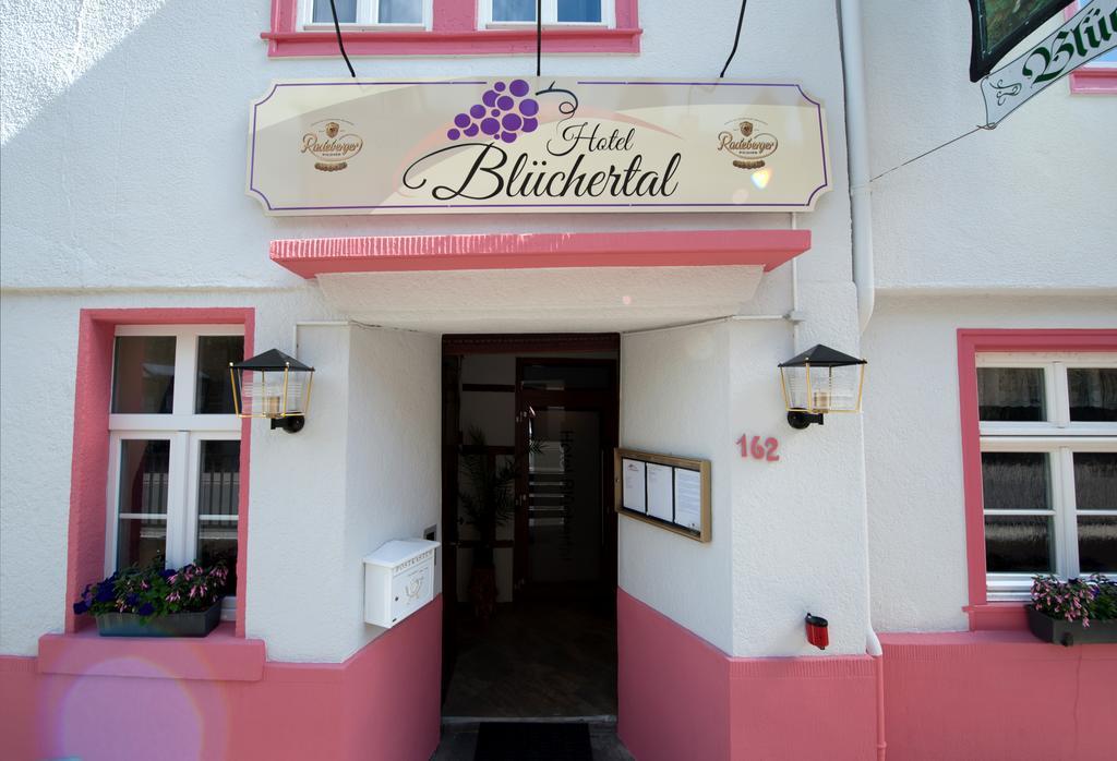 Hotel Bluechertal Бахарах Екстериор снимка
