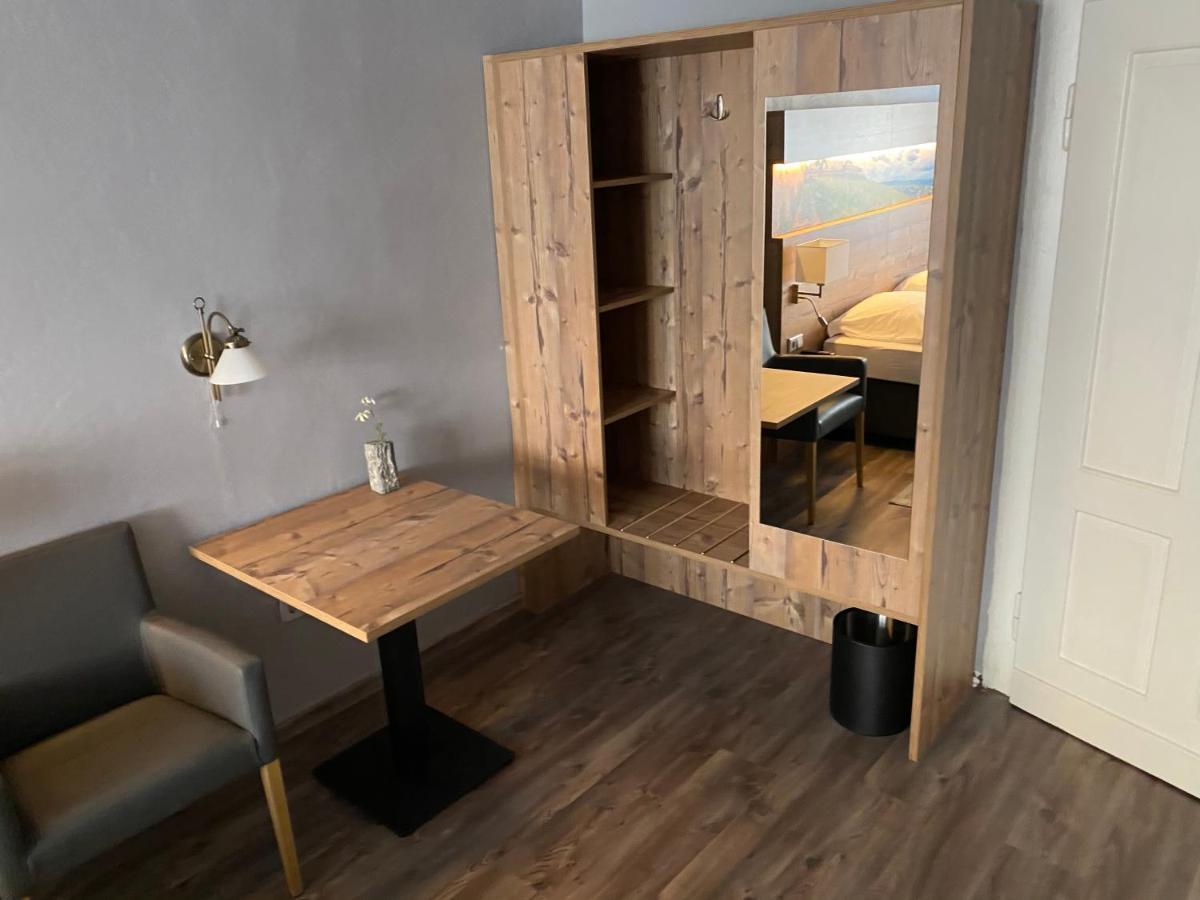Hotel Bluechertal Бахарах Екстериор снимка